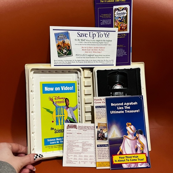 1995 Walt Disney’s: Angels in The Outfield VHS - Picture 4 of 8